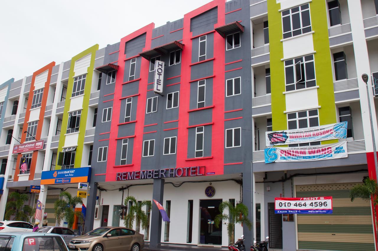 Remember Hotel Bukit Gambir Eksteriør billede